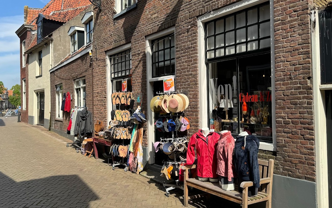 Supermarkt-Blokzijl-Overzicht-winkel-1.jpg