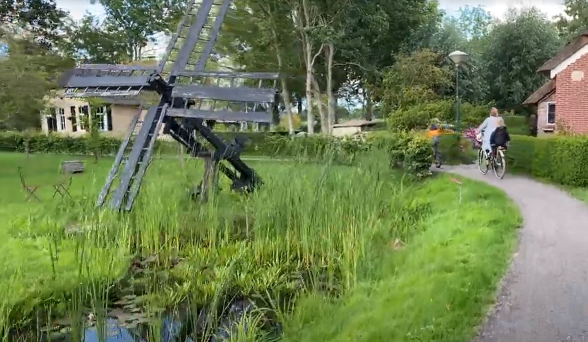fietsen_giethoorn.JPG